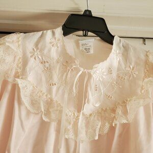 Gilligan O'Malley Vintage Night Gown NWT Made in the U.S.A.